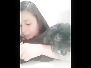 Giving bj to little dog
