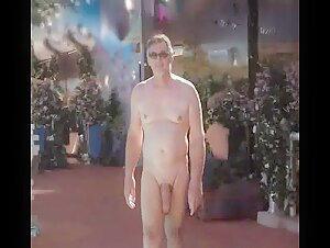 Ric walk flashing cock 2